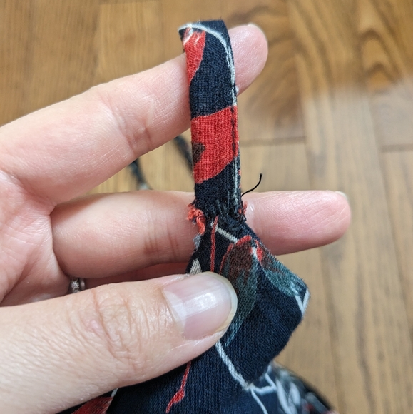 XTAREN Black Red Floral Zip Mini Dress Pockets Size XS Small - Picture 5 of 6